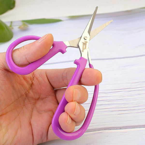 SP104 Springy Grape Scissors